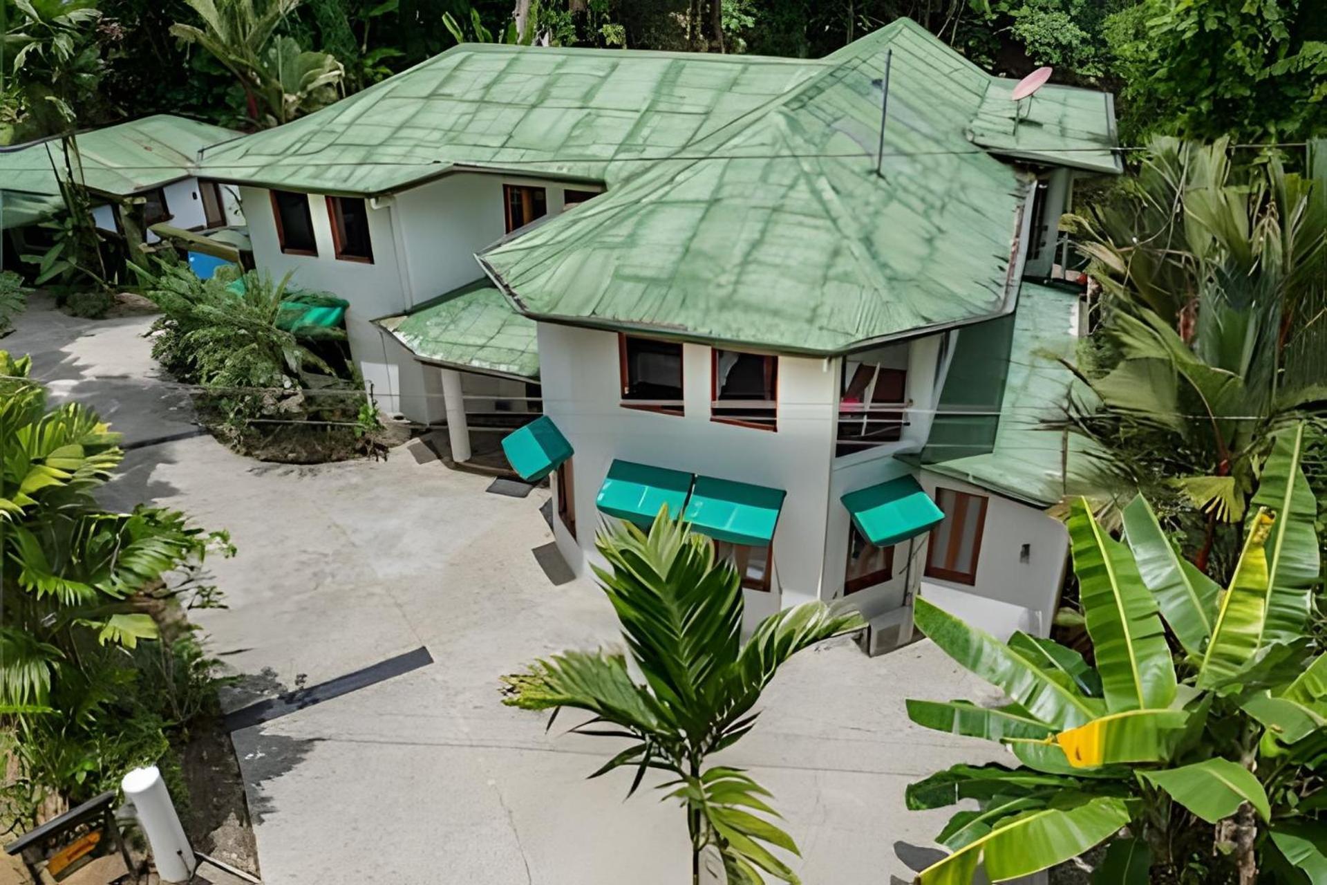The Jungle Inn Dominicalito Extérieur photo