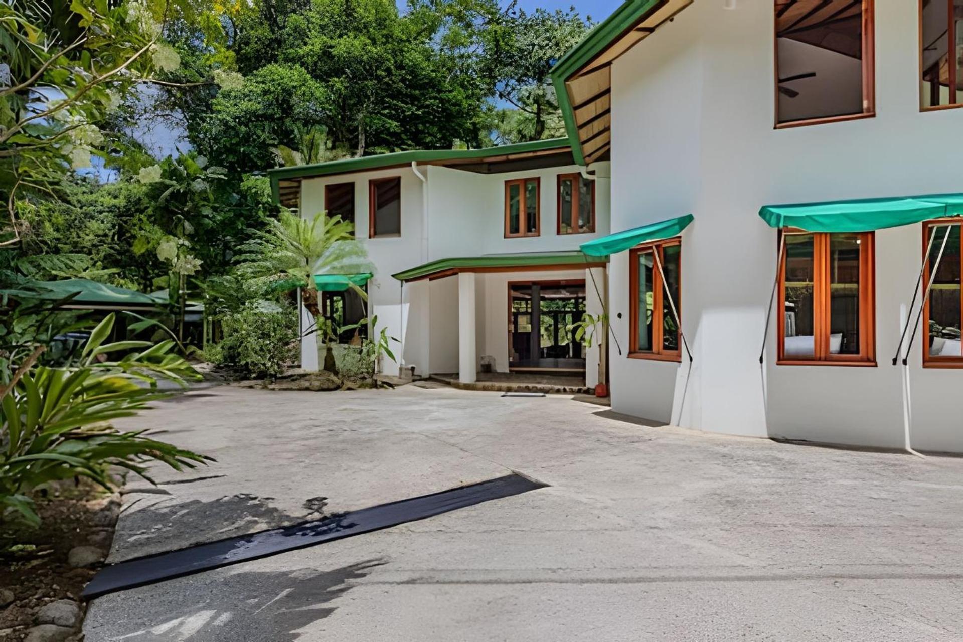 The Jungle Inn Dominicalito Extérieur photo