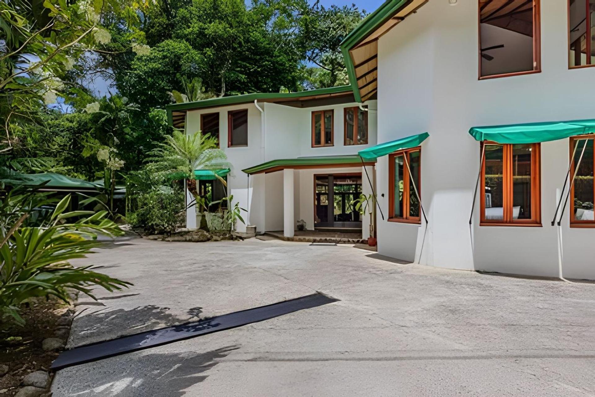 The Jungle Inn Dominicalito Extérieur photo