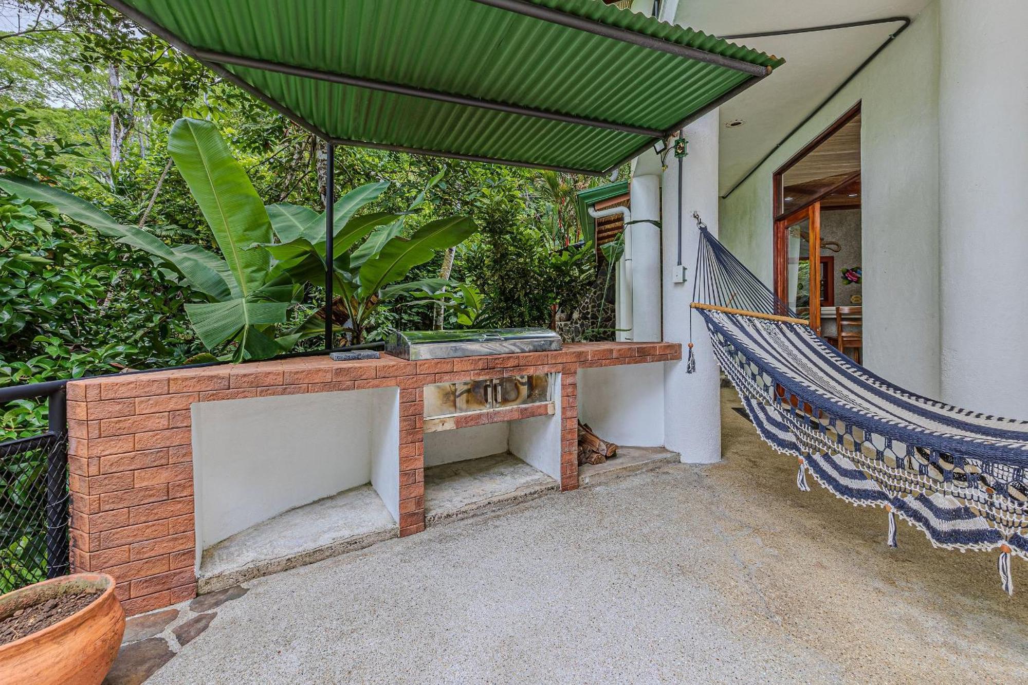 The Jungle Inn Dominicalito Extérieur photo
